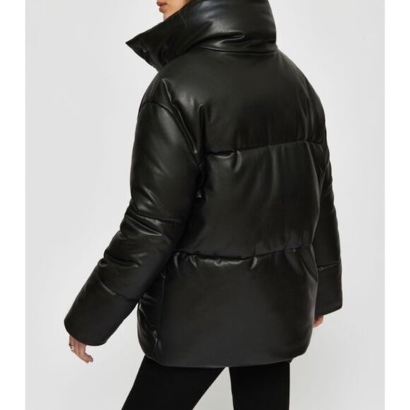 Soho Faux Leather City PufferCoat oversize crop black size small - Picture 3 of 11